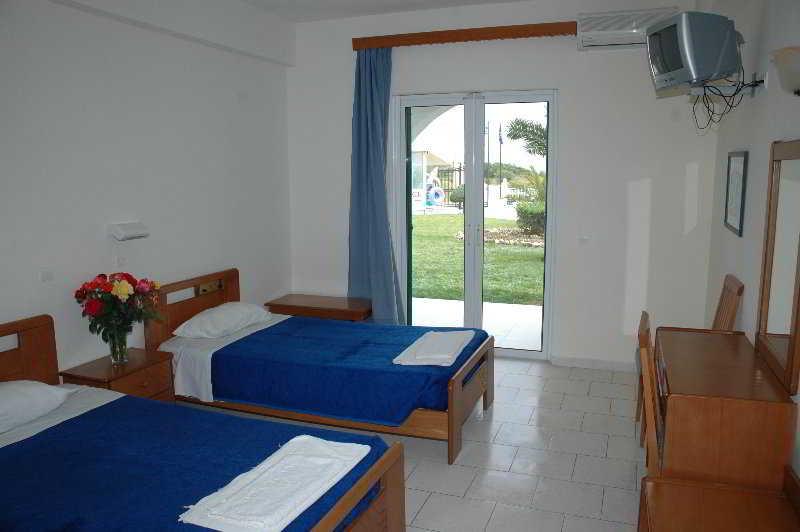 קאבוס Corfu Sea Gardens Hotel חדר תמונה